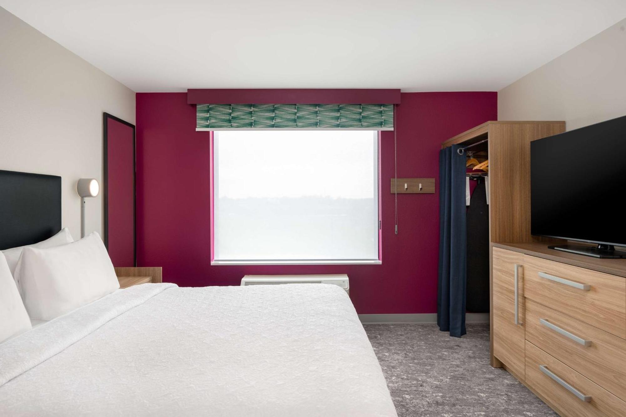 Home2 Suites By Hilton Sheboygan Exterior photo