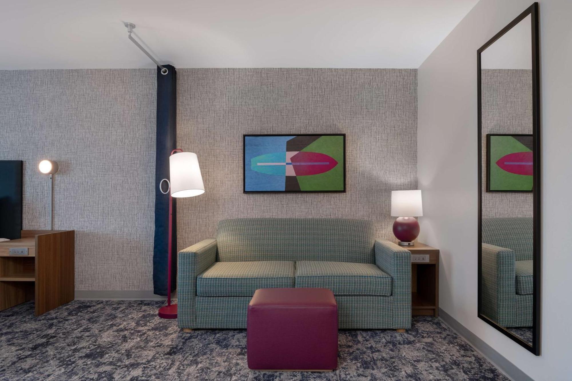 Home2 Suites By Hilton Sheboygan Exterior photo
